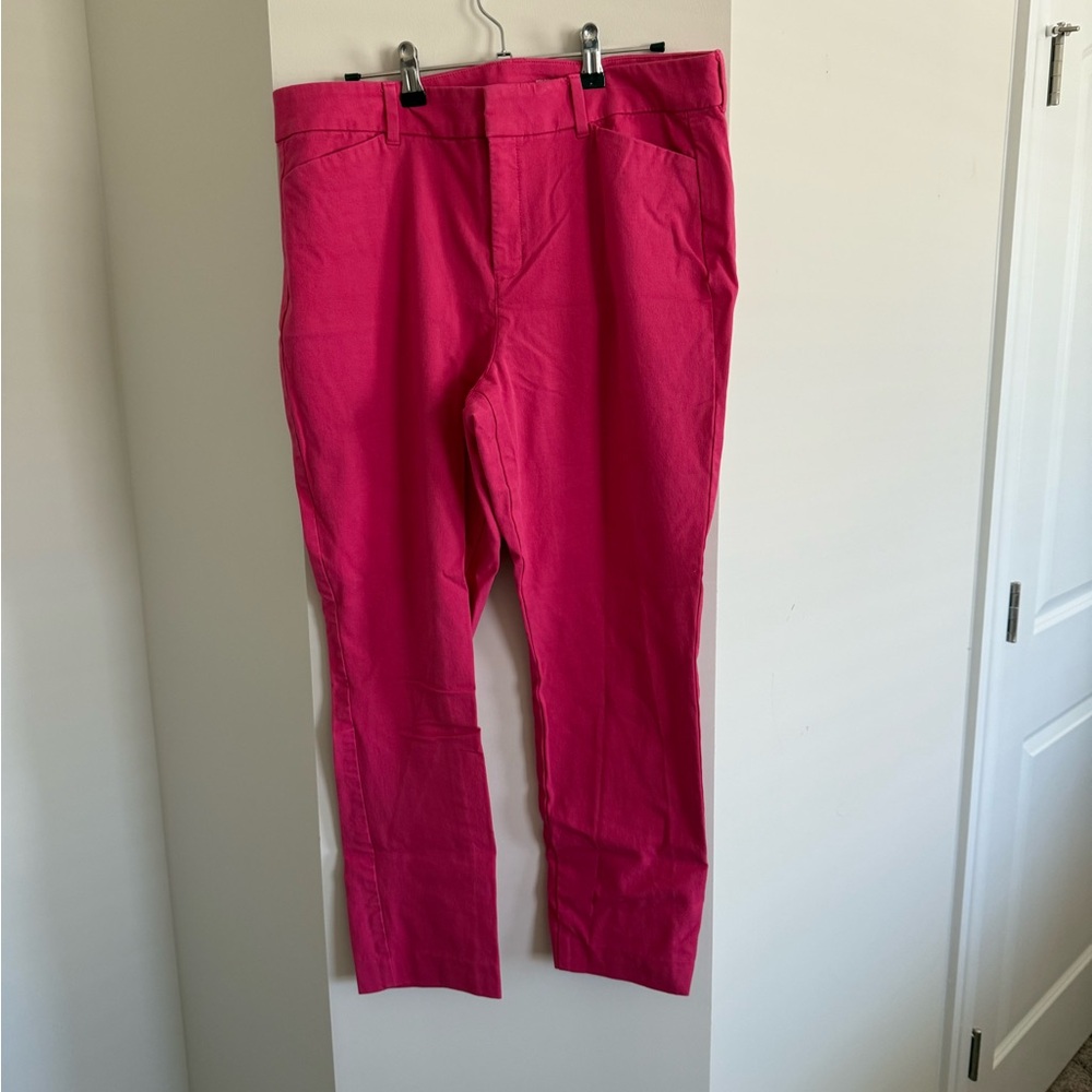 Old Navy High-Rise Pixie Skinny Pants in Fuchsia